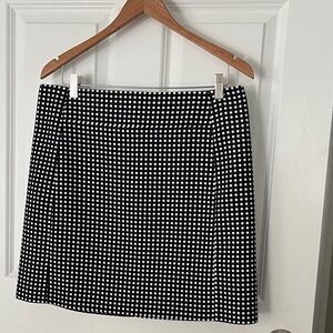 LOFT Black and White polka dot Mini Skirt Sz 12